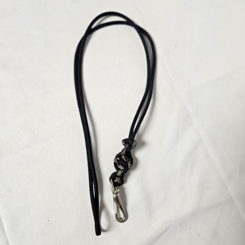Handmade‎ Paracord Black Camo Lanyard